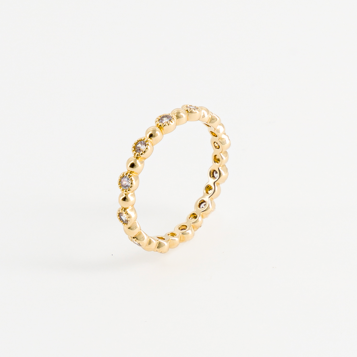 Bague fine plaqué or vue de côté